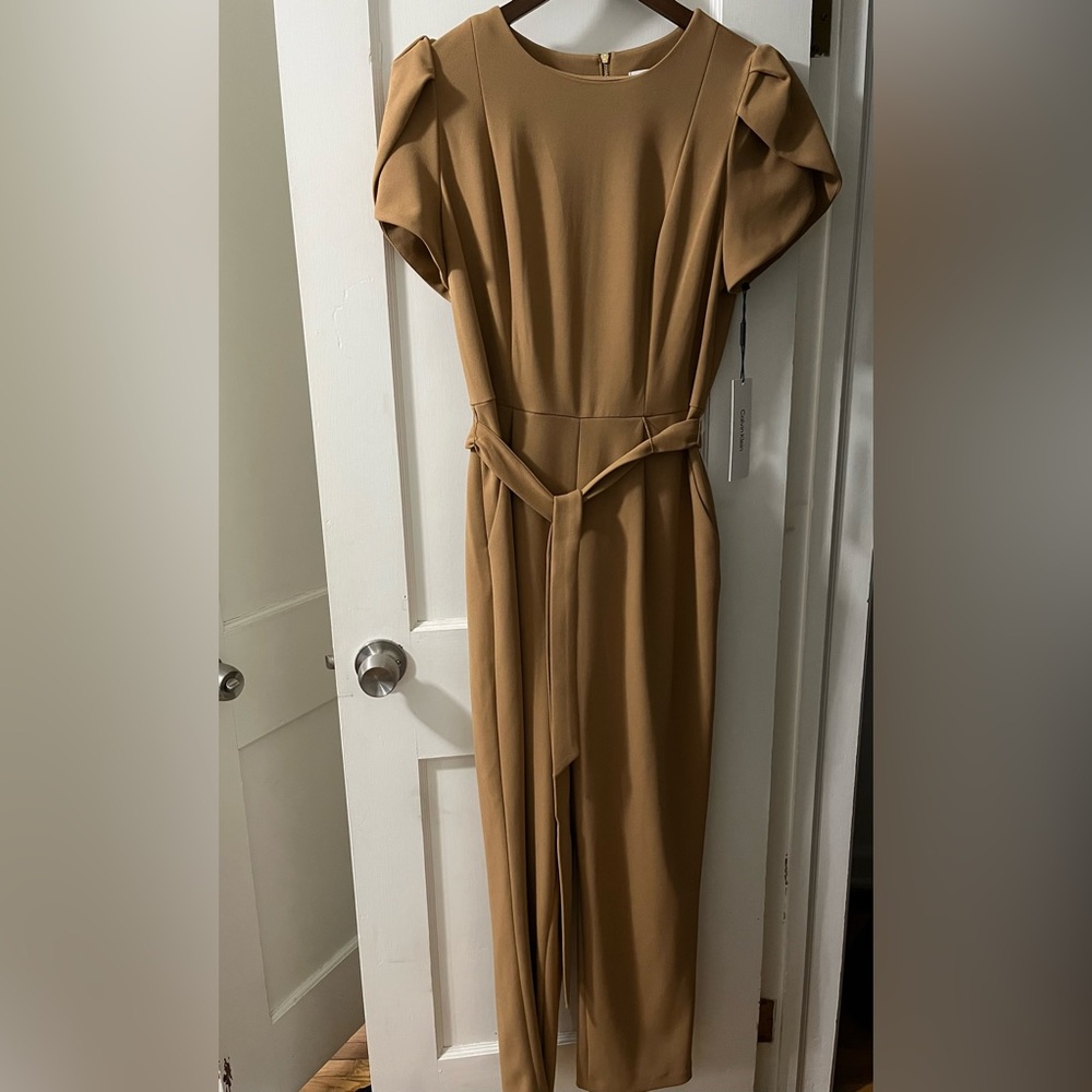 Sz 10 Tan Calvin Klein jumpsuit